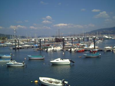 POR TIERRAS GALLEGAS