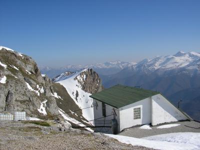 LA CASITA QUE ESTA ARRIBA Y SU PAISAJE